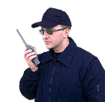 personal altamente calificado, con radios afiliados a la red de apoyo